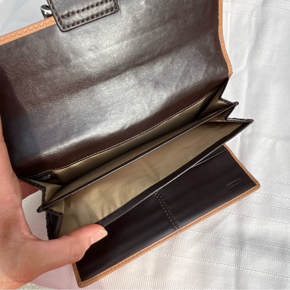 Vintage Coach Camel Leather Soho Buckle Slim Envelope Wallet - Picture 11 of 14